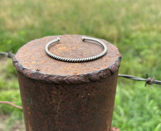 Basic Rope Cuff