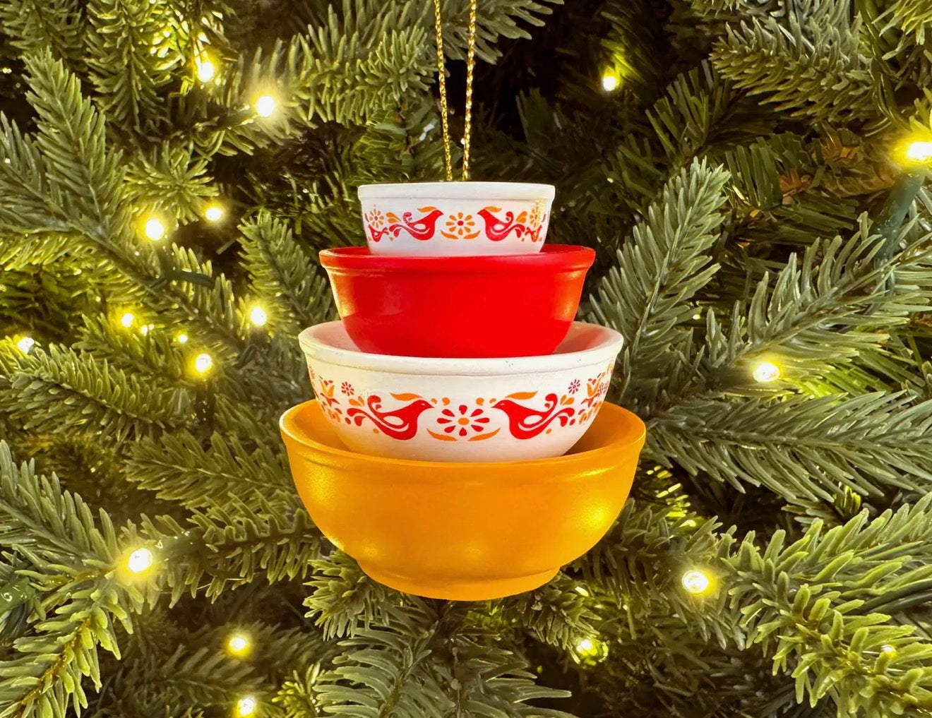 PRE-ORDER - SHIPS 7/3 - Vintage Pyrex Bowl Set Ornament