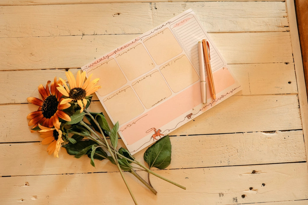 52 Week Western Cowgirl Desktop Weekly Planner